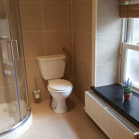 Historic Hideaway In Centre Appartamento Cork